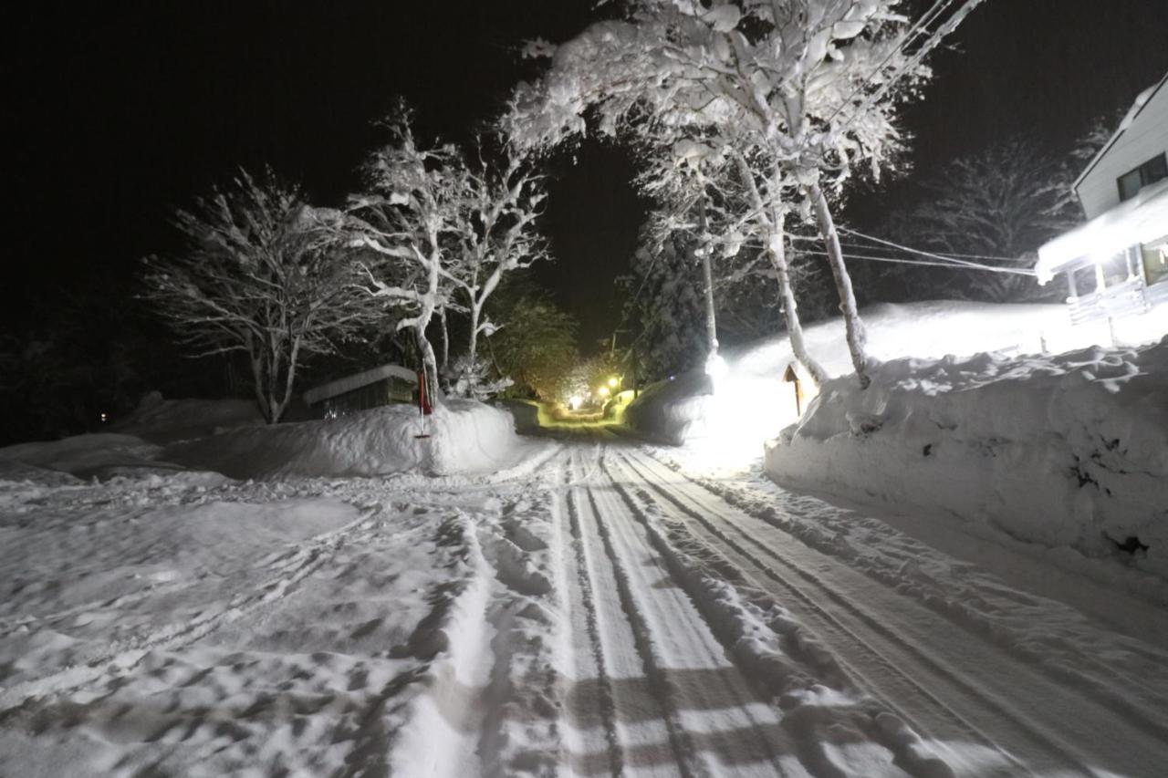 Myoko Mountain Lodge Bagian luar foto